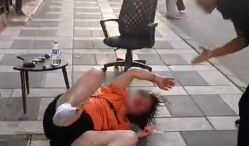 Kilis'te cadde ortasında tekme tokatlı saldırı kamerada