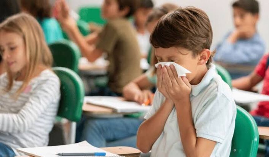 Okullar açıldı poliklinikte artış başlıyor: Veliler bu üç uyarıya dikkat