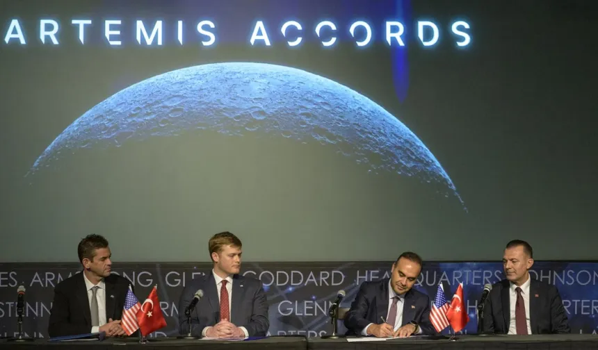 Türkiye uzayda tarihi imzayı attı: Artemis Anlaşmaları’na 71’inci ülke olarak katıldı