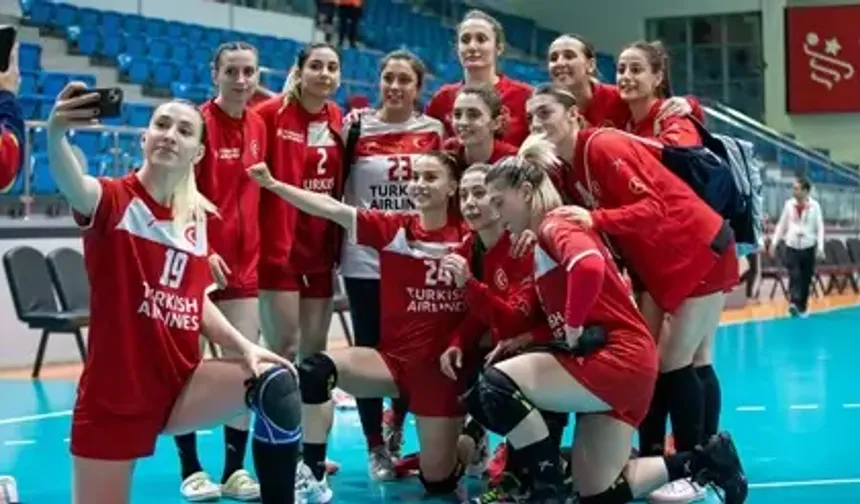 A Milli Kadın Hentbol Takımı'ndan Ankara'da 2'de 2: Ukrayna ve İran'ı devirdiler