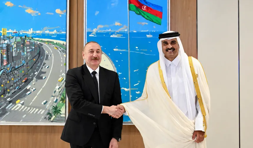 Aliyev ve Katar Emiri Bakü'de ikili ilişkileri ve CICA'yı görüştü