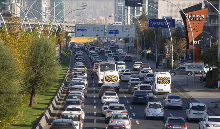 Ankara'da trafik yükü hangi yollarda artıyor? İşte kritik noktalar