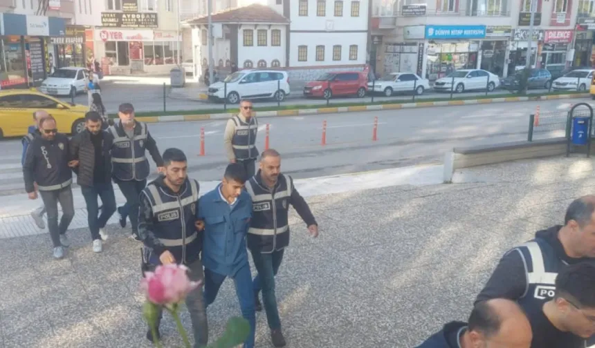 Ankara’da “yeni nesil suç örgütü” operasyonunda 9 tutuklama