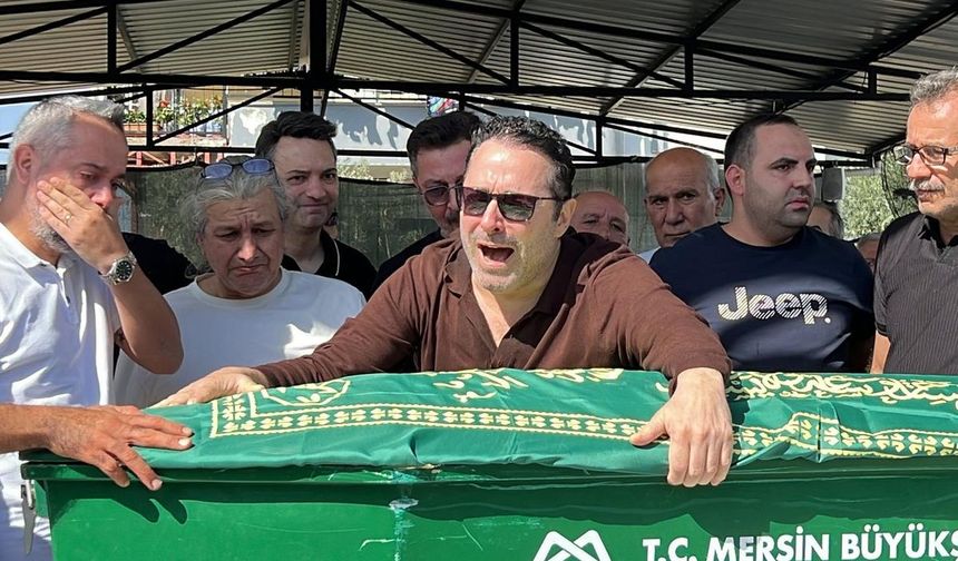 Kızının ani ölümüyle yıkılmıştı! Atilla Taş ilk kez konuştu: "Evlatlarınıza benim için sarılın"