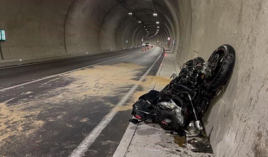 Bursa'daki feci kazada motosiklet sürücüsü hayatını kaybetti! Yeni görüntüler ortaya çıktı