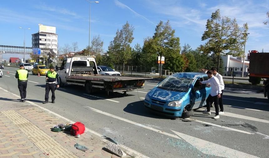 Kastamonu’da otomobil takla attı! Kazadan 3 kişi şans eseri kurtuldu