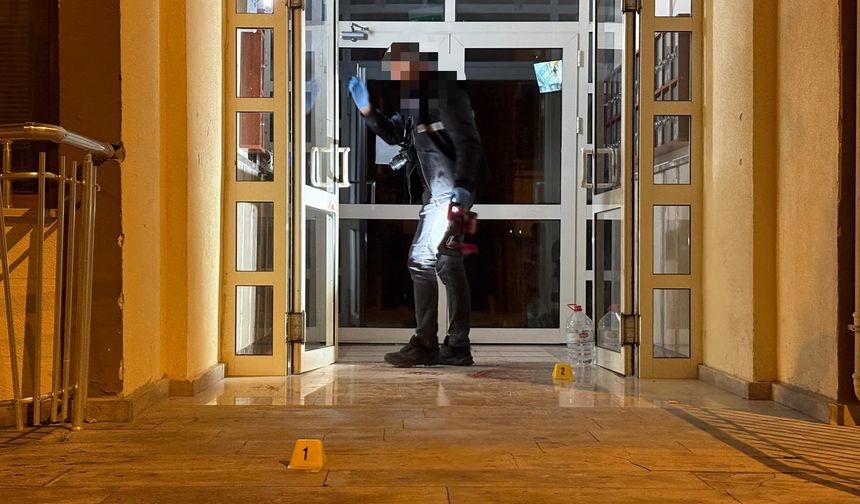 Kayseri’de kurye ile müşteri arasında bıçaklı kavga! Annesi de yaralandı