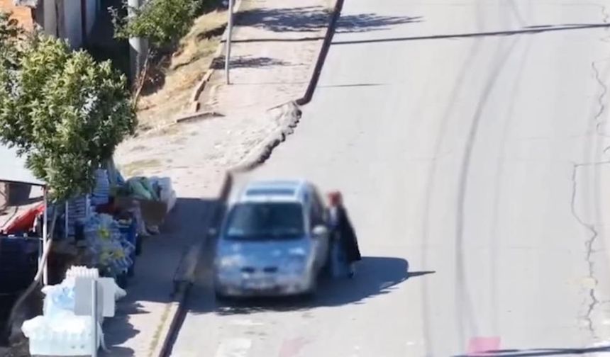 Polisin dikkatinden kaçmadı! Trafikte "koltuk değiştirme" oyunu drona takıldı: Ceza yağdı