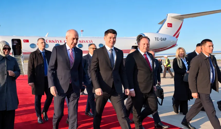 KKTC Meclis Başkanı Öztürkler, Türk dünyası zirvesine katılıyor