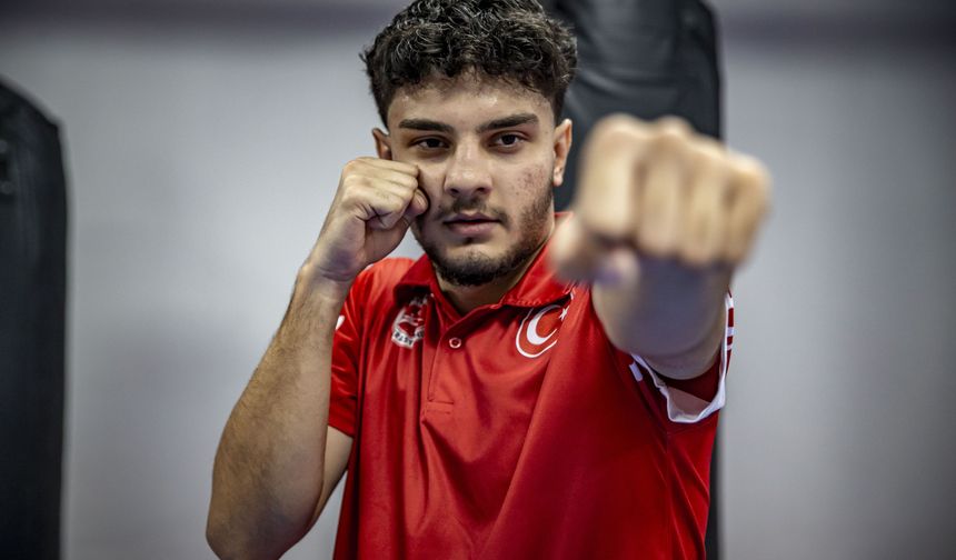 Milli kick boksçu Muhammet Emin Aras Özbekistan'da Dünya Kupası şampiyonluğu hedefliyor