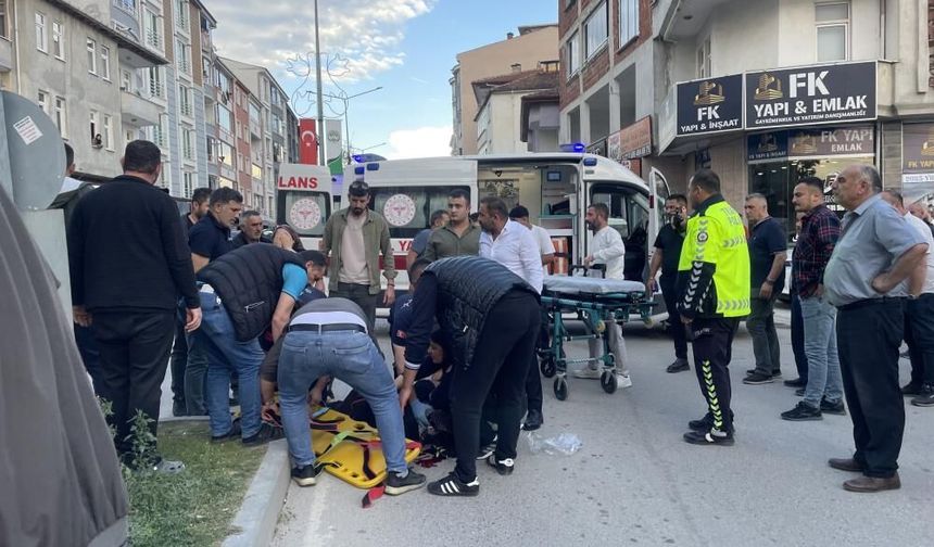 Samsun’da otomobilin çarptığı kadın ağır yaralandı: Kaza anı kamerada