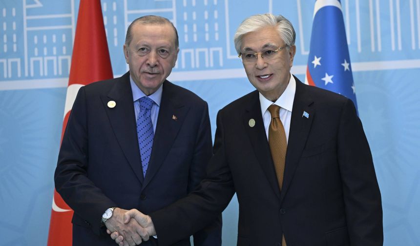 Tokayev'den Erdoğan'a övgü: Türkiye dünyanın önde gelen gücü oldu
