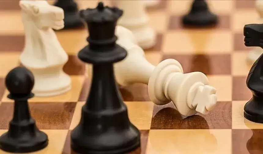 Türkiye ilk kez ev sahipliği yapıyor: 2026 Dünya Hızlı ve Yıldırım Satranç Şampiyonası İstanbul'da düzenlenecek