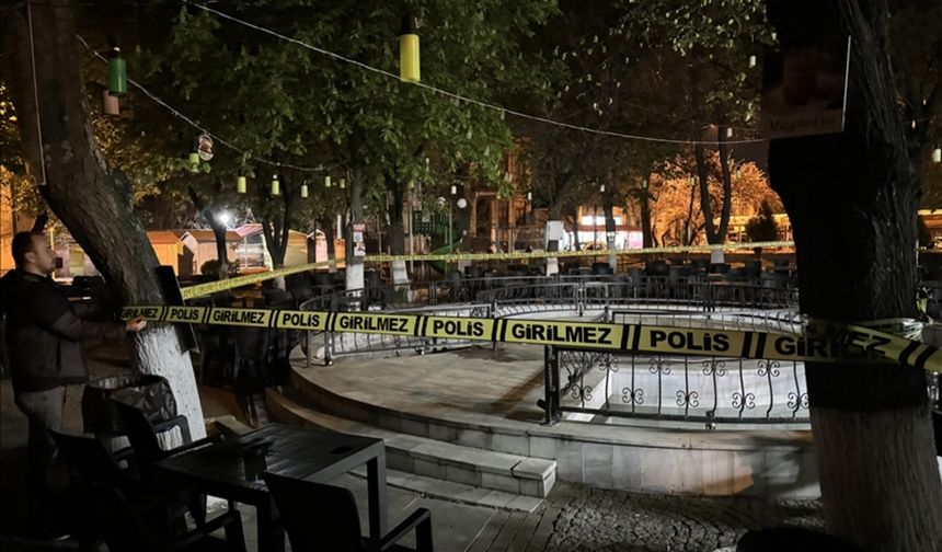 Kırklareli'nde süs havuzunda 4 kişinin elektrik akımına kapılmasına ilişkin gözaltı sayısı 3'e yükseldi