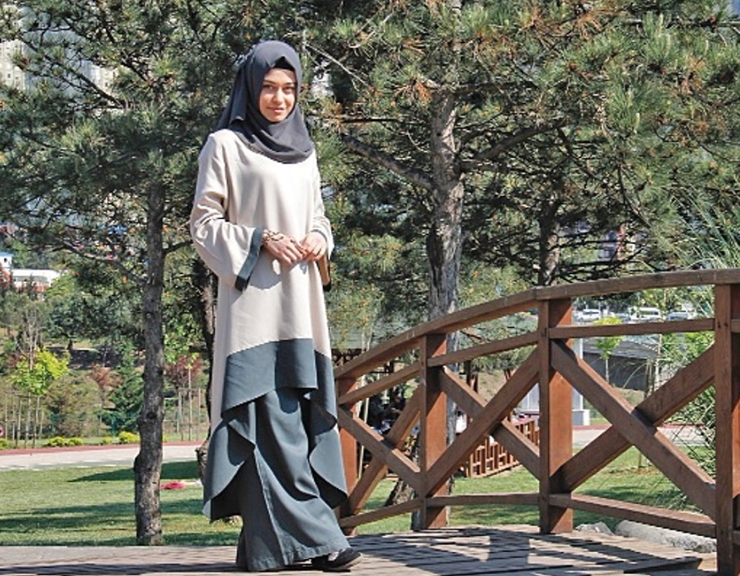 Büşra Ayaydın Kimdir