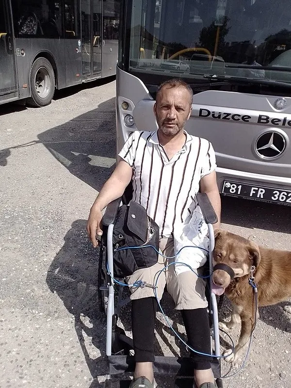 0X0 Duzcede 45 Yasindaki Bedensel Engelli Bireye Otomobil Carpti Hayatini Kaybetti 1745699577559