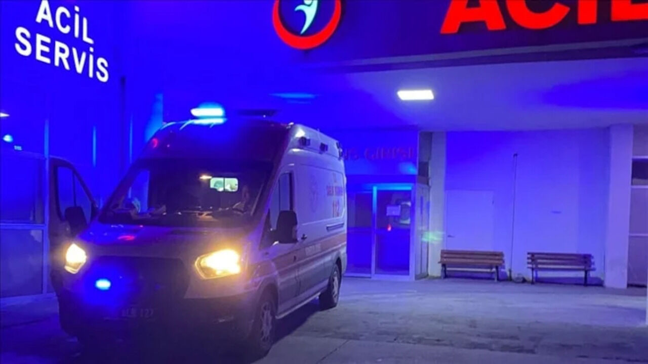 Sakarya’da feci iş kazası: 1 tonluk malzemenin altında kalan işçi öldü