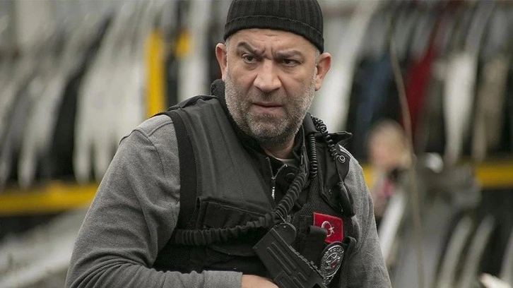 Şevket Çoruh'tan gözaltına alınan Deniz Göktaş’a destek paylaşımı: "Memleket, kahkahaya bile tutanak tutuyor"