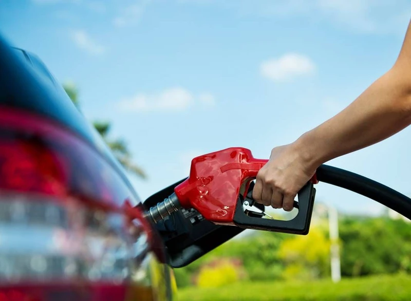 Benzin Motorin Lpg 9O2L