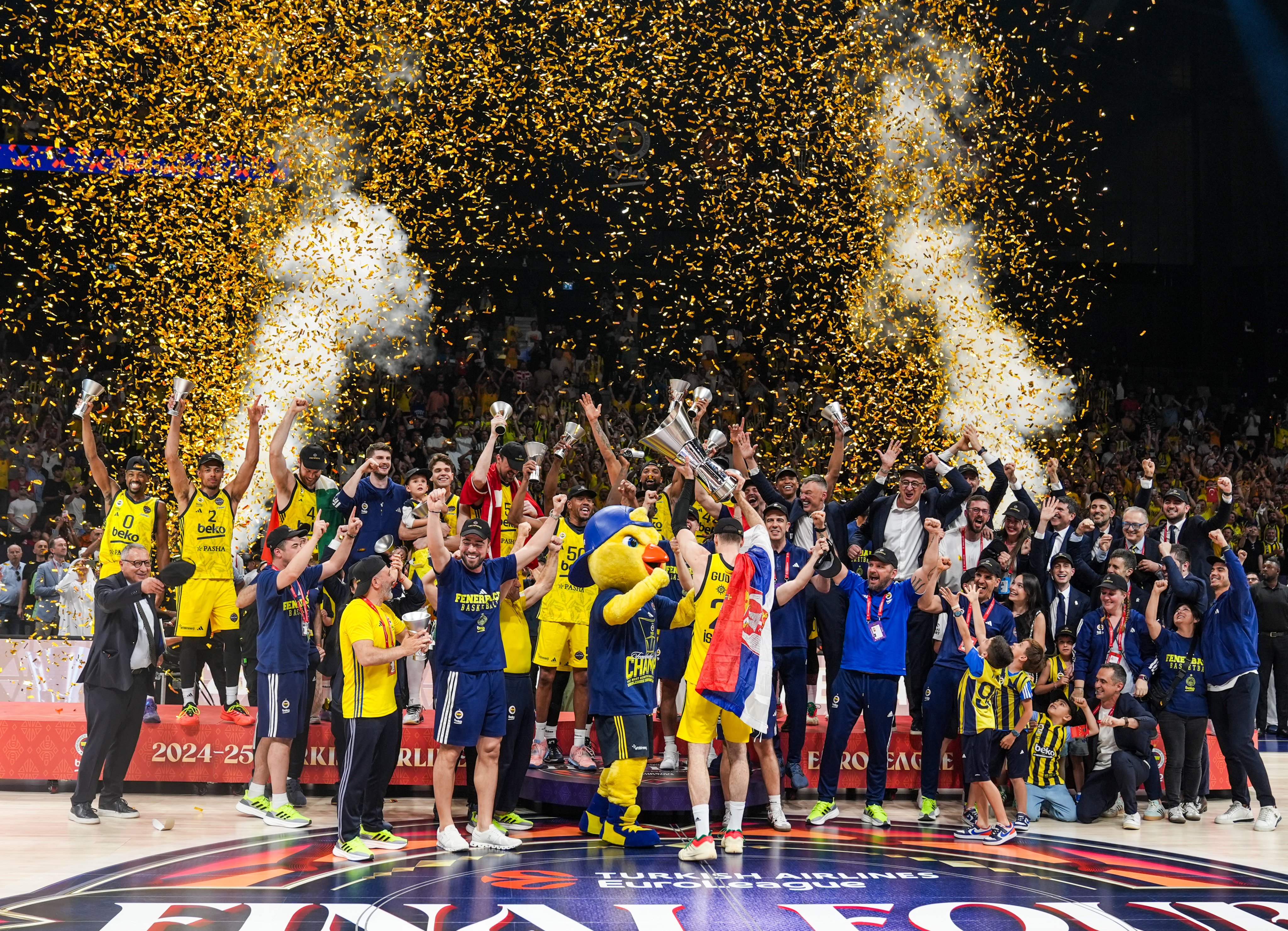 Fenerbahçe Beko Şampiyon