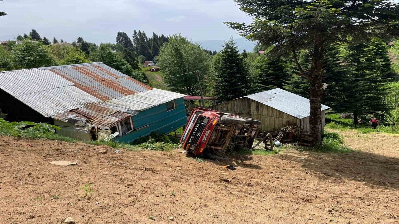 Trafik canavarı bir aileyi daha parçaladı!