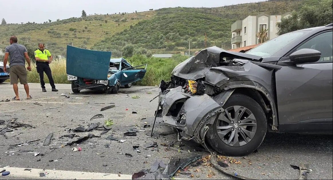 Unlu Oyuncu Serif Sezerden Korkutan Haber Muglada Trafik Kazasi Gecirdi 17482420374784 4-1