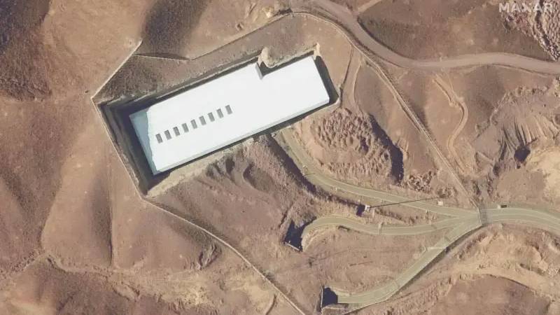 🛰️ 5. İran’daki Fordo Tesisi İçin Mi?
İran’ın Fordo Uranyum Zenginleştirme Tesisi, dağın içine gömülü, sığınak tipi bir nükleer kompleks. Uluslararası Atom Enerjisi Ajansı (UAEA), burada yüksek oranda zenginleştirilmiş uranyum üretildiğini teyit etmişti.
MOP, Fordo gibi derinleştirilen hedeflere ulaşabilecek yegâne konvansiyonel mühimmat olarak öne çıkıyor.