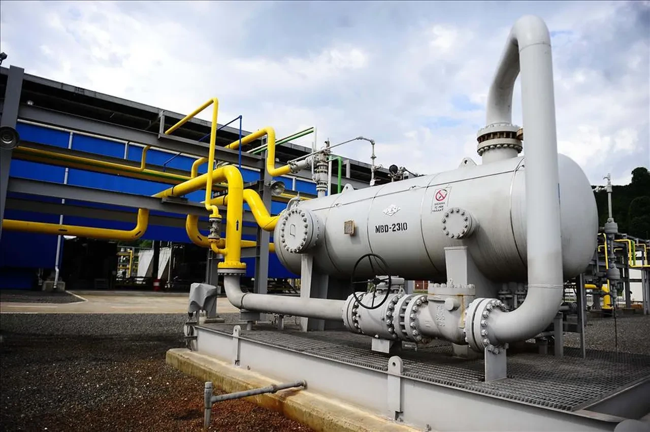 Bakan Bayraktardan Dogal Gaz Ve Akayakit Aciklamasi 3227962 202506181308 2