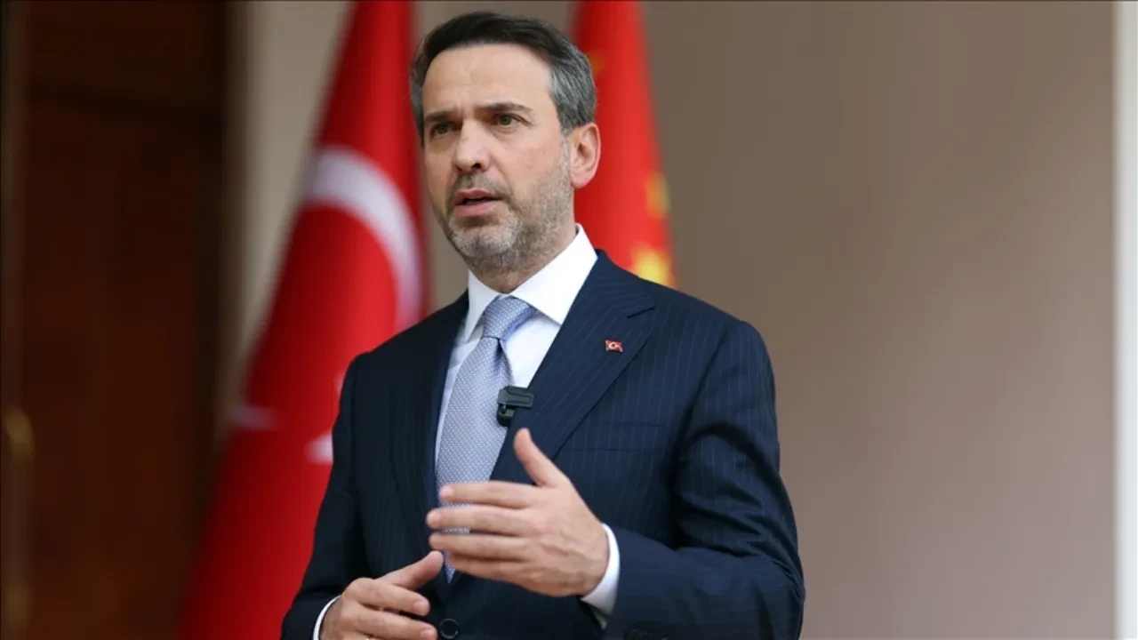 Bakan Bayraktardan Dogal Gaz Ve Petrol Fiyatlari Aciklamasi 3227724