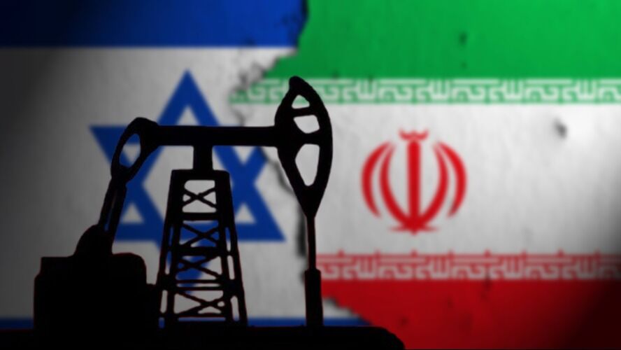 Israil Irani Bombladi Petrol Fiyatlari Firladi