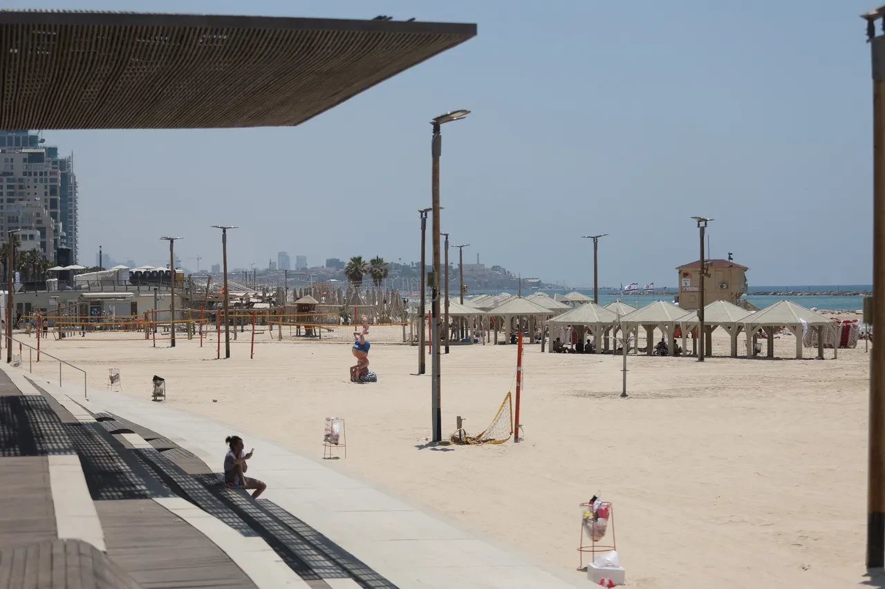 Israilde Onbinlerce Turist Mahsur Kaldi Yatlarla O Ulkeye Kaciyorlar 3227638 202506170840 3