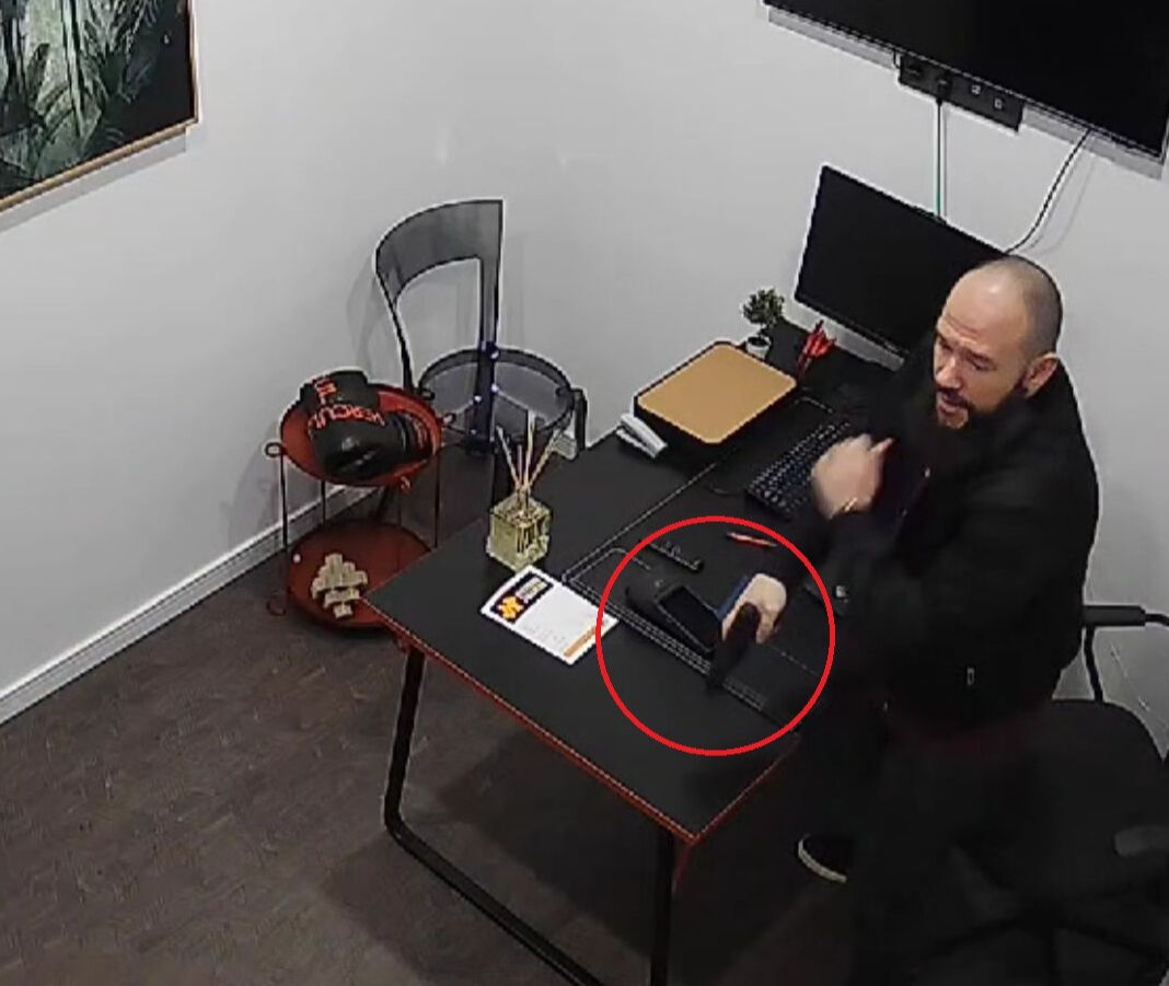 Milli Sporcuyu Tekme Tokat Dovduler Dakikalar Suren Darp Kamerada 17490229626338 1