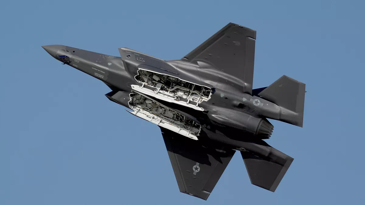 f35