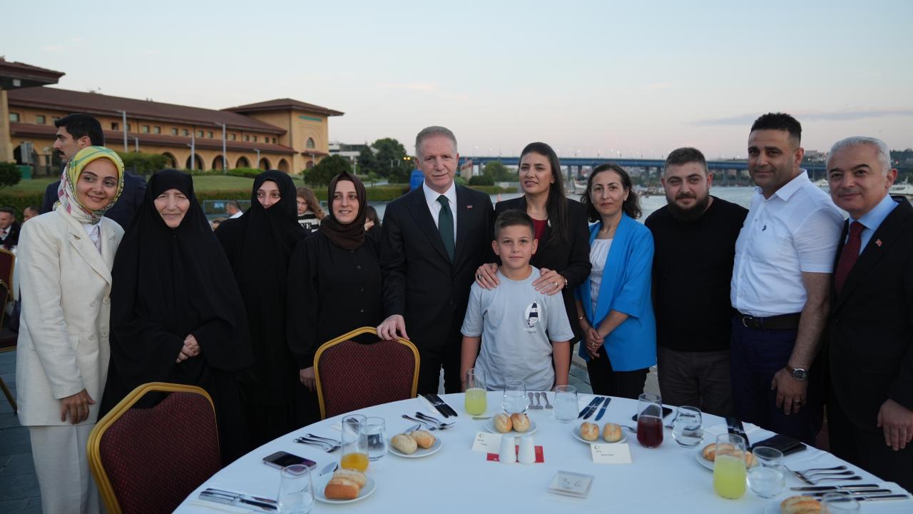 9 Yil Sonra Ayni Ruhla 15 Temmuzun Kahramanlarina Vefa Yemegi-1