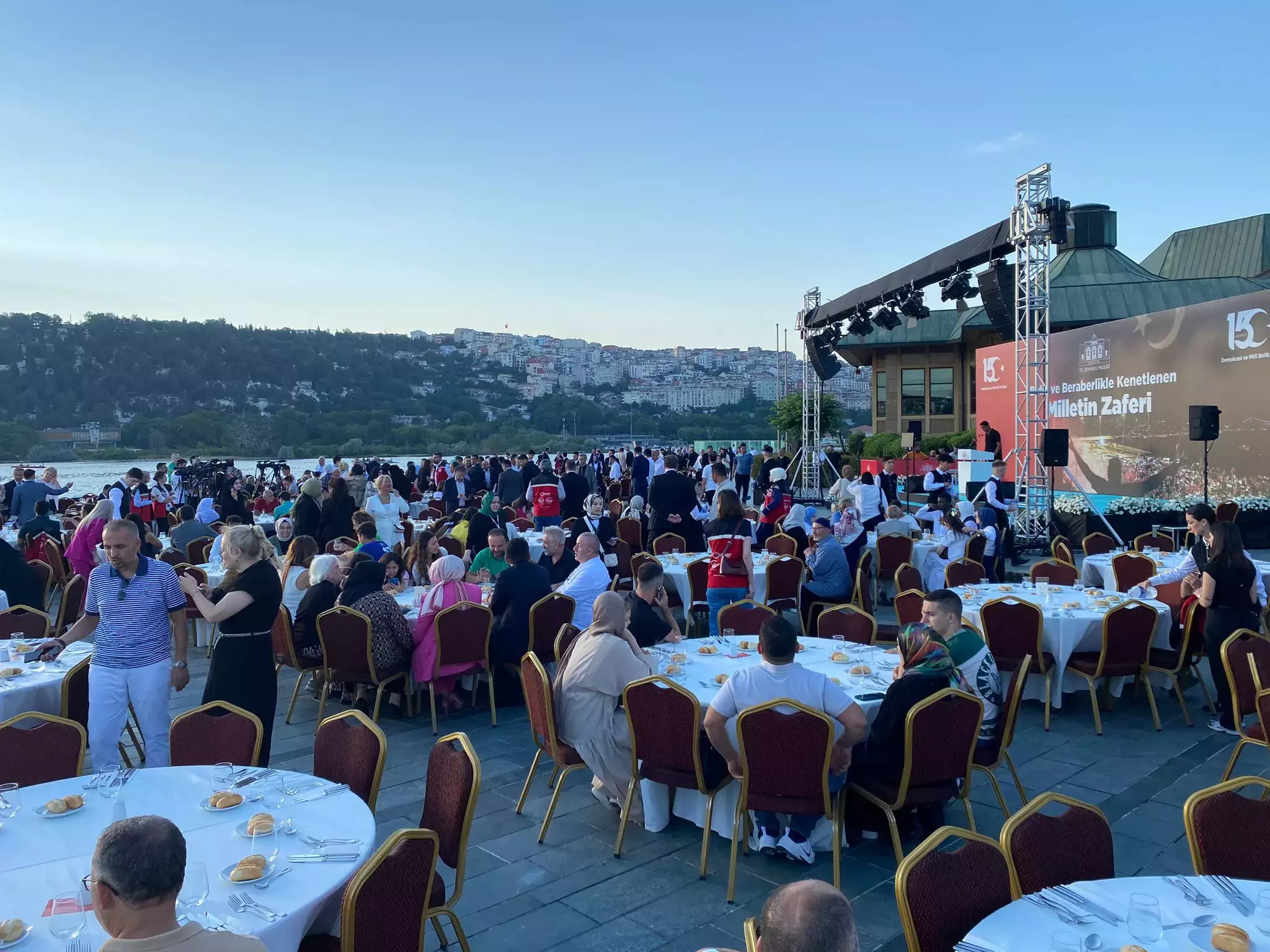 9 Yil Sonra Ayni Ruhla 15 Temmuzun Kahramanlarina Vefa Yemegi1