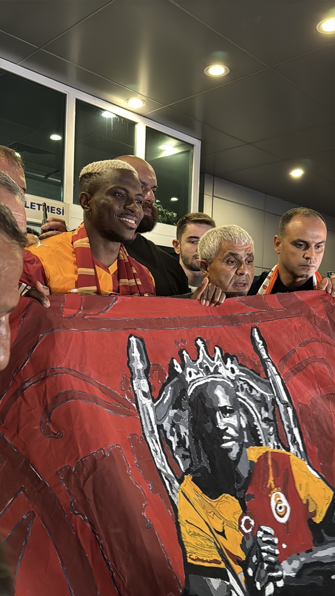 A A 20250730 38709465 38709454 G A L A T A S A R A Y I N T R A N S F E R G O R U S M E L E R I N E B A S L A D I G I N I J E R Y A L I O Y U N C U O S I M H E N I S T A N B U L D A