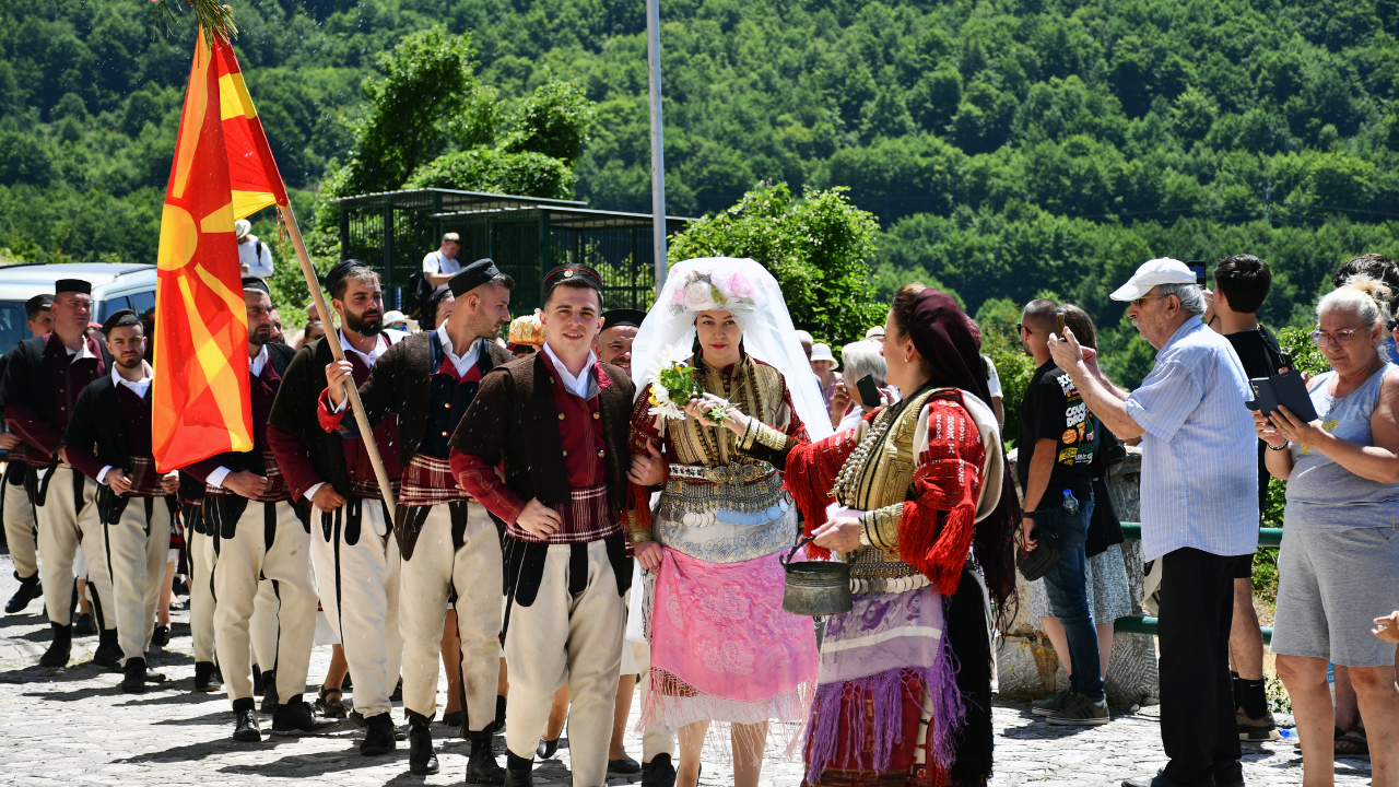 Geleneksel Galiçnik Düğünü 2