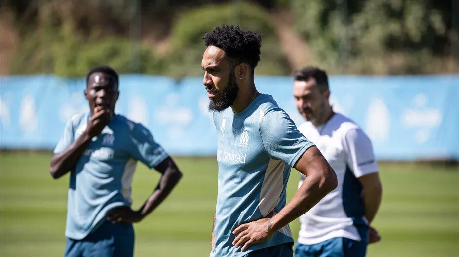 Aubameyang, 3