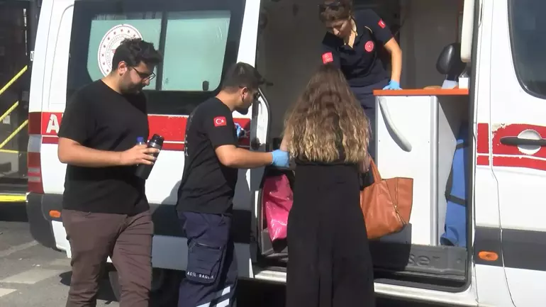 Basaksehirde Kaza 10 Arac Birbirine Girdi 3 Kisi Yaralandi2