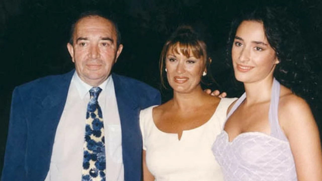 Cuneyt Ozdemir Esi Zeynep Inanoglu Kimdir Zeynep Inanoglu Meslegi Ne