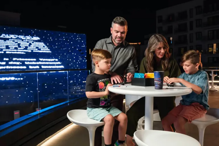 Elon Musk’tan Yeni Hamle Tesla Restoranı Açıldı2