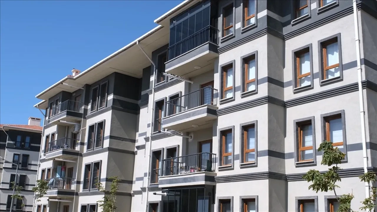 Ev Sahibi Olmanin Yeni Yolu Gayrimenkul Sertifikasi Nedir Nasil Alinir Iste Tum Merak 3236993 202507261310 1