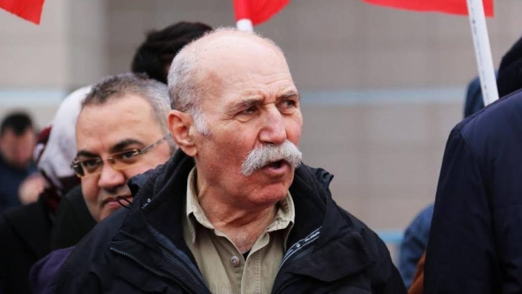 Gw7Q U F1 W0 A A Qbq G