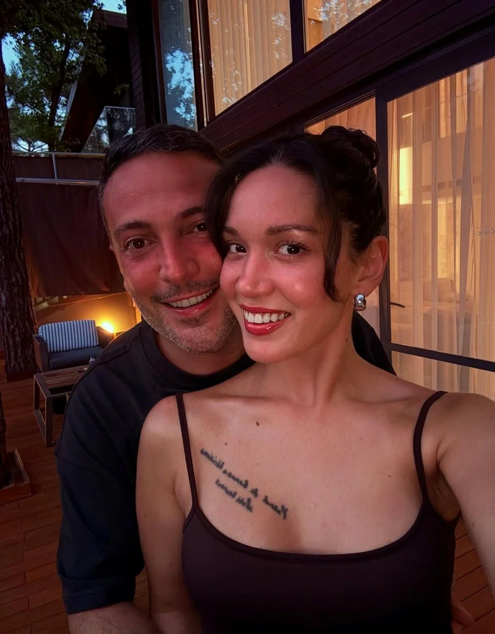 I U Dom7Olk Eu54J Ei F L C Glw