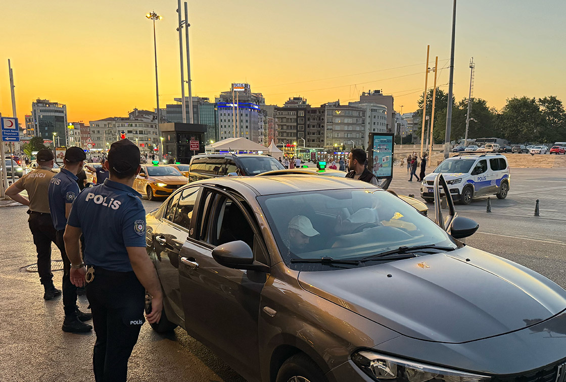İstanbul’da Nefes Kesen Huzur Operasyonu!1