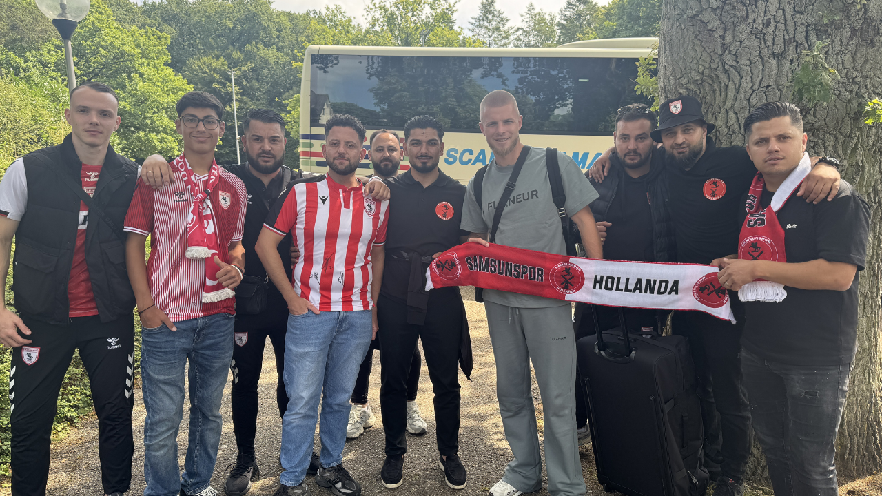 Kırmızı Beyazlılar Hollanda’da