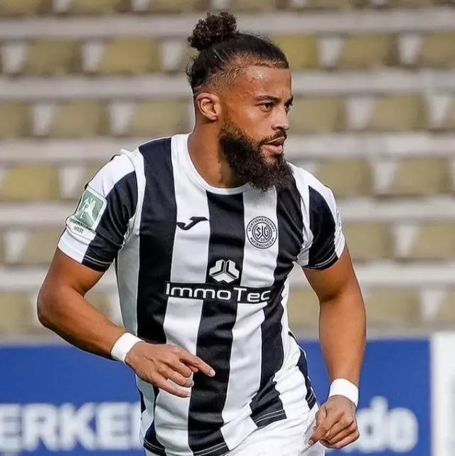 Leroy Sane Nin Abisi De Turkiye Ye Geliyor Iste 18867206 1950 M