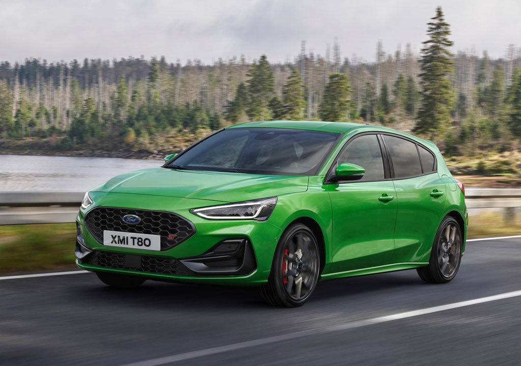 Makyajli 2022 Ford Focus St 1