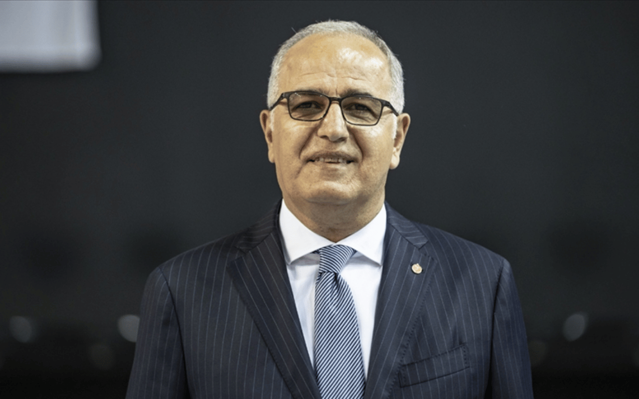 Mehmet Akif Üstündağ