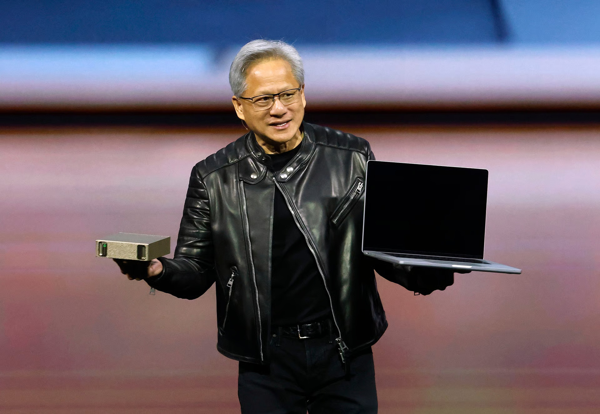Nvidia Ceosu Jensen Huang Deri Ceket2